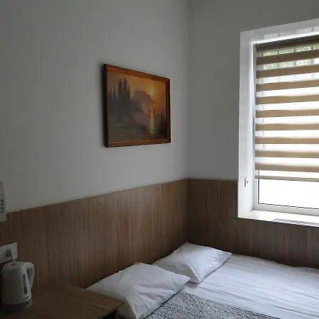 Mini Elegant Inn Kyiv